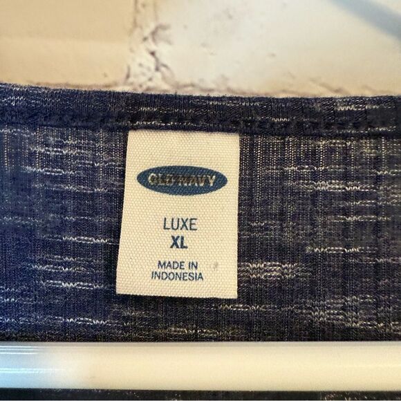 Old Navy Heathered Blue Tank Top Luxe - Picture 3 of 4